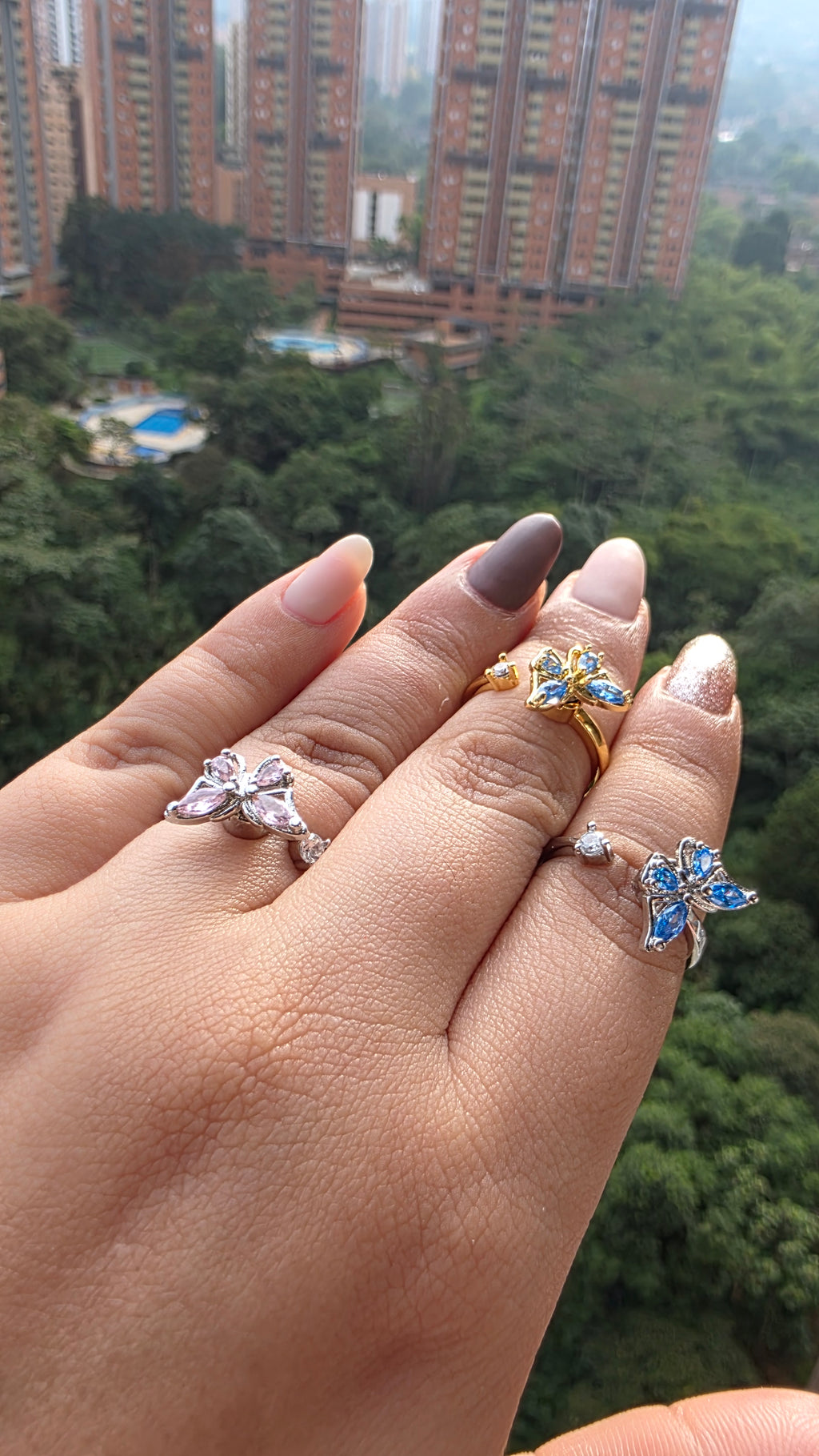 Anillo Mariposa Giratorio