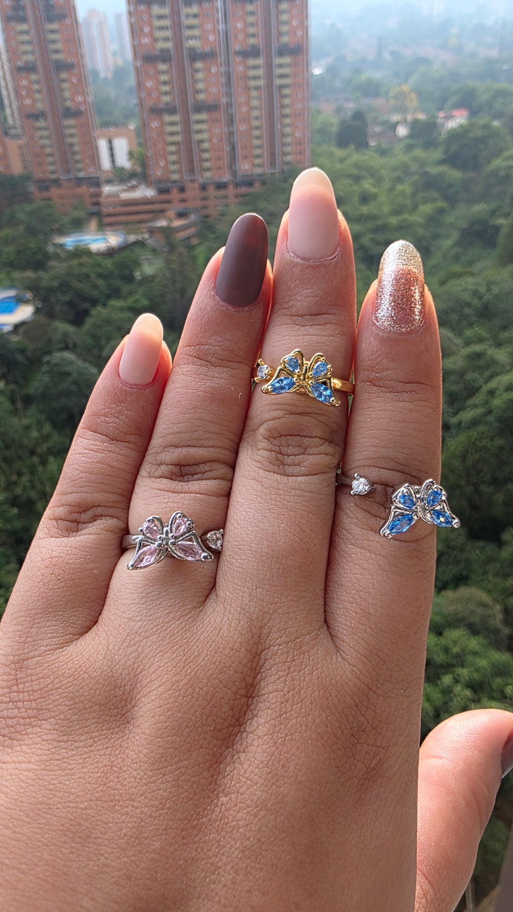 Anillo Mariposa Giratorio