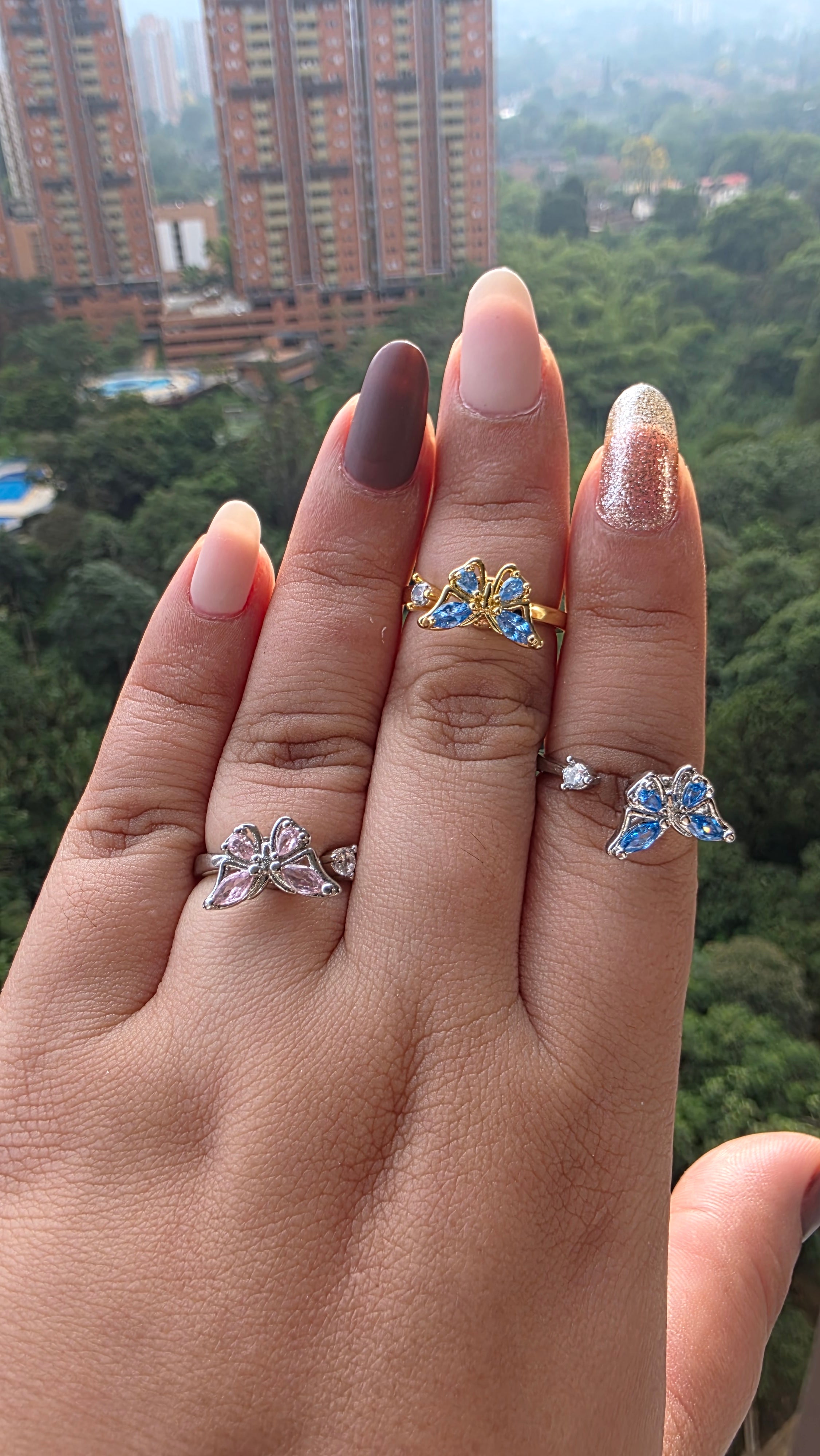 Anillo Mariposa Giratorio