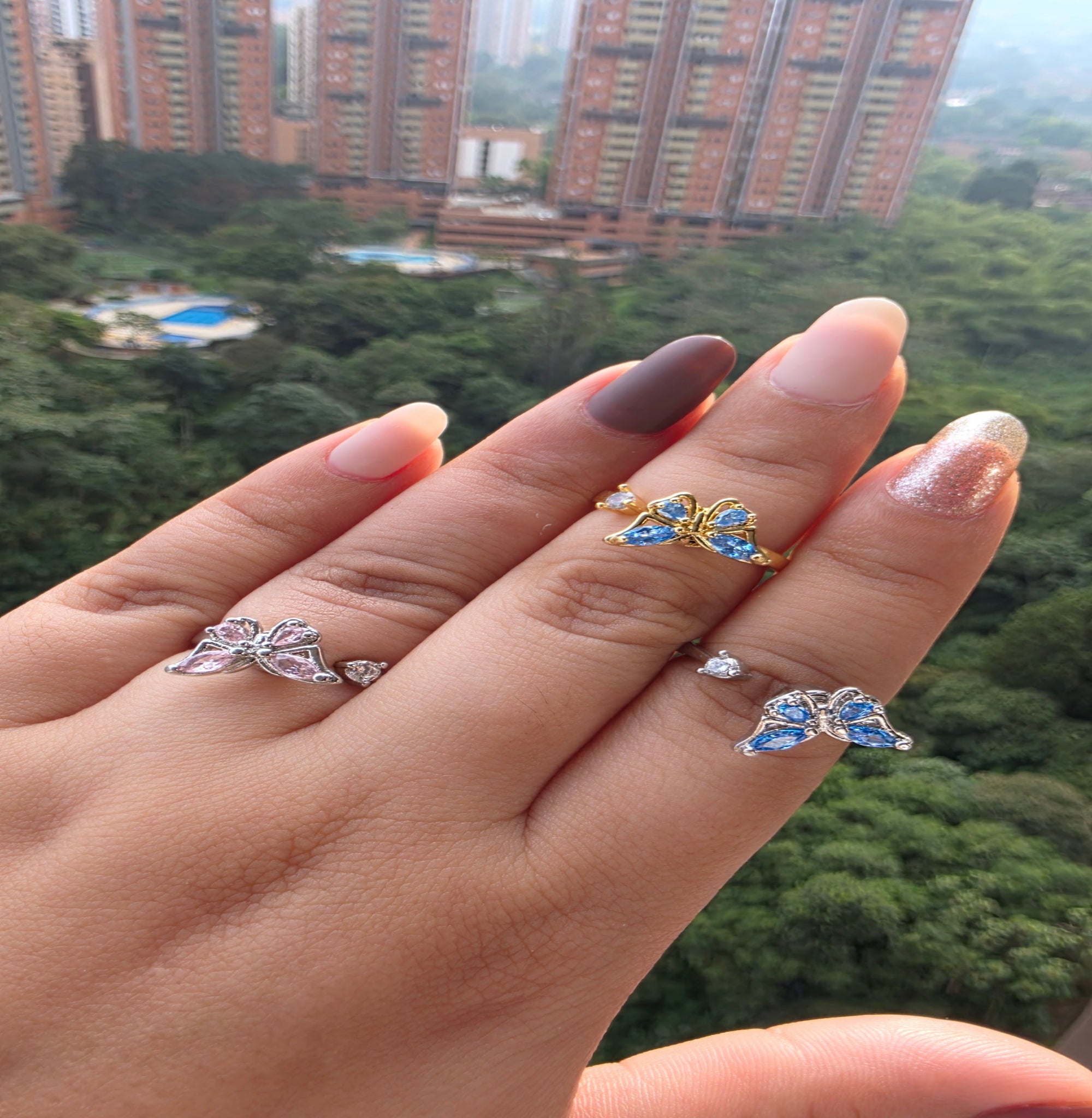 Anillo Mariposa Giratorio